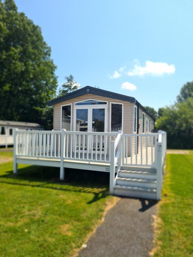 Flawless Caravan Hire Блэкпул Экстерьер фото